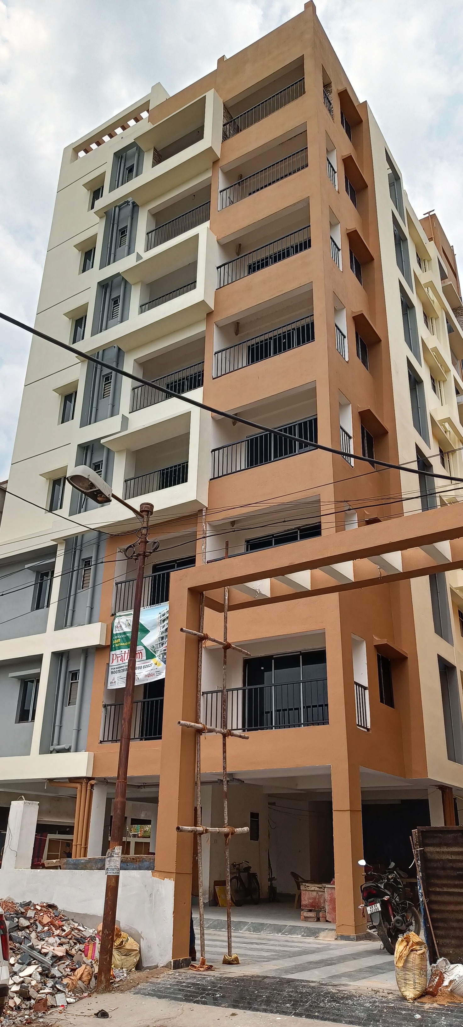 Pratham || G+7 Modern Elevation ||  2.5 & 3 BHK Flat in Nayabad